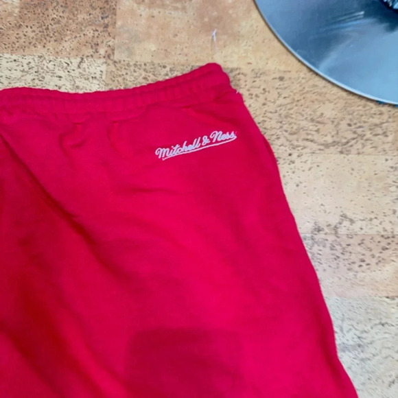Mitchell & Ness Mens Game Day FT Chicago Bulls Shorts Drawstring Red 2XL NWT - Picture 7 of 11